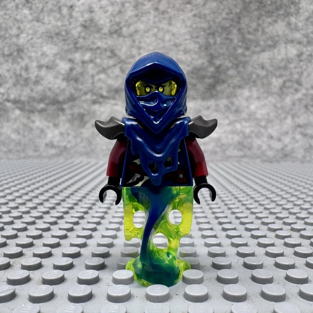 Lego Minifigure Ninjago Blade Master Bansha Ghost 70738 70731 Possession
